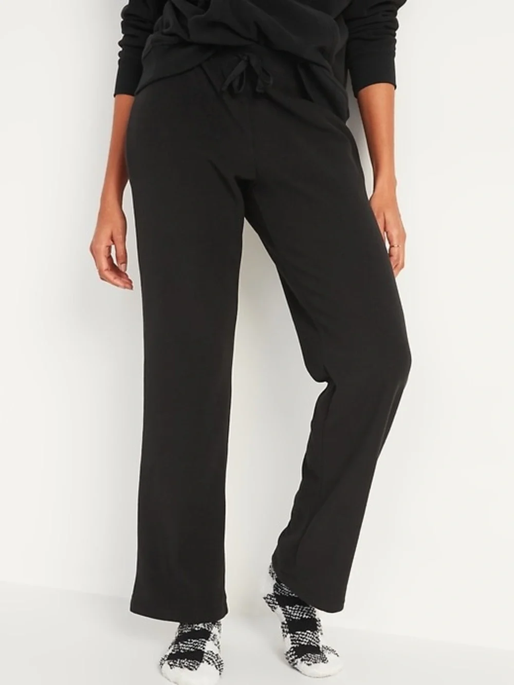 Old Navy Black Mid-Rise Fleece Pajama Pants Size Medium